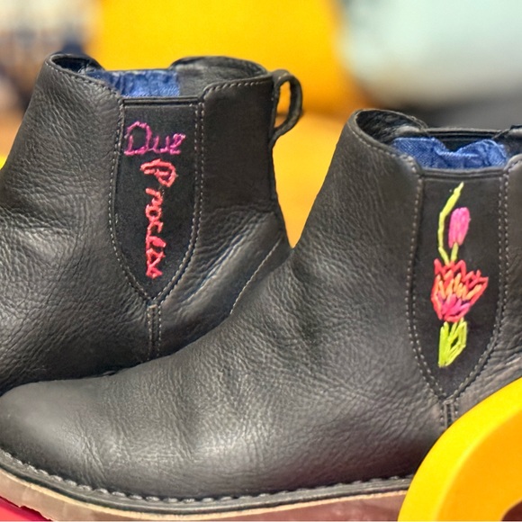 L.L. Bean Shoes - L.L. Bean Black Stonington Leather Boots with Pink and Green Embroidery